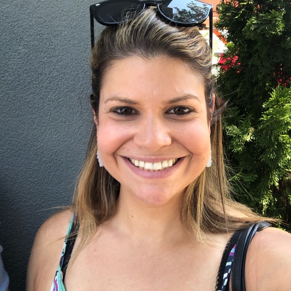 Meet your Posher, Gabriela